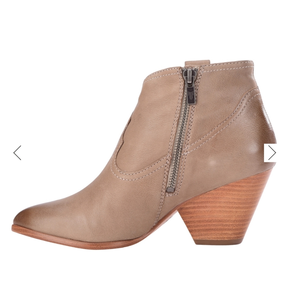 NWOT 9.5 FRYE RAINA BOOTIES BIEGE ASH POINTED TOE WITH ZIPPER - Picture 7 of 9